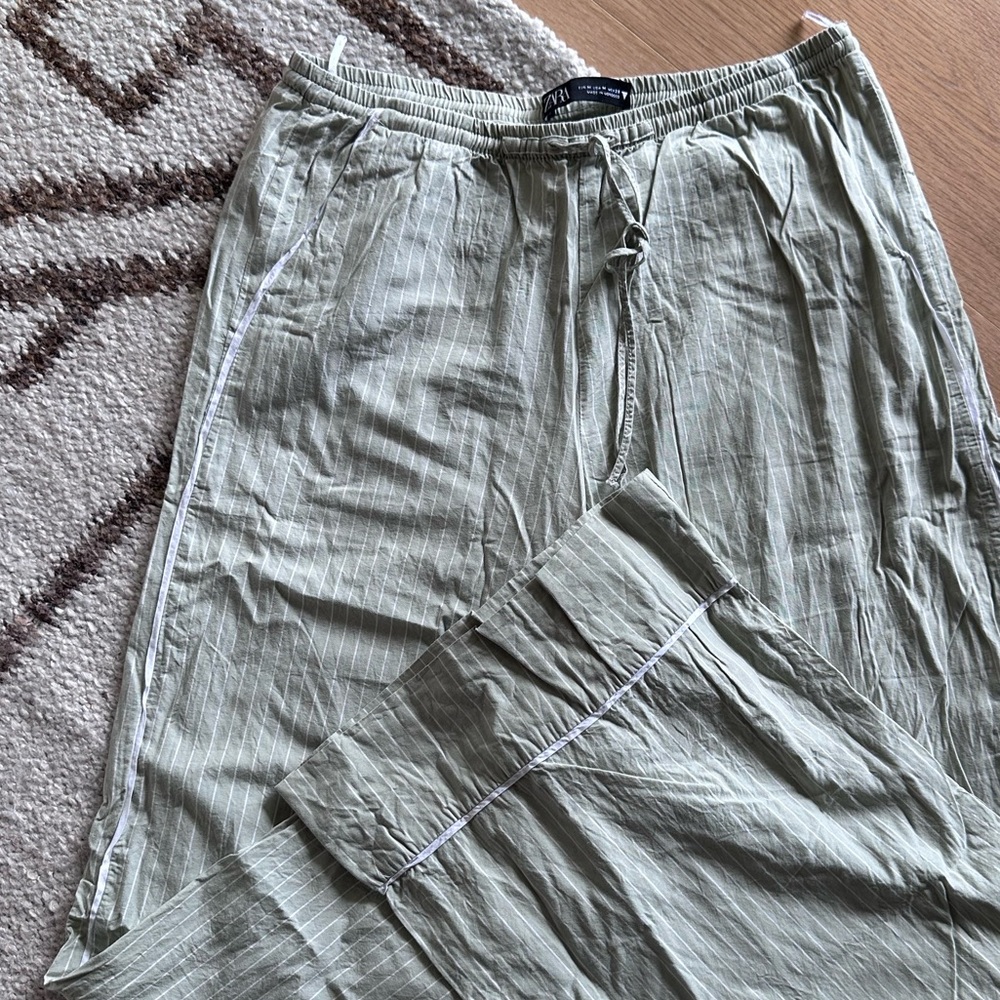 Zara striped wide leg pants - can be worn high or low waist